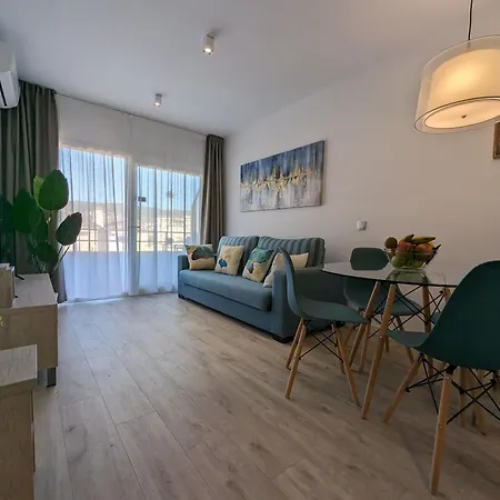 Moderno Con Piscina En Lestartit By Host&joy Torroella De Montgri